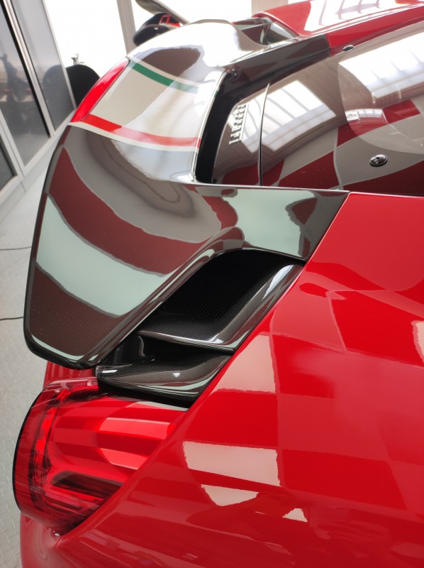 Rénovation de véhicule de prestige haut de gamme à Allauch